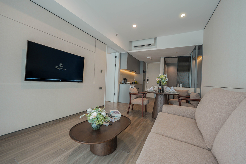 One-Bedroom Premier Plus