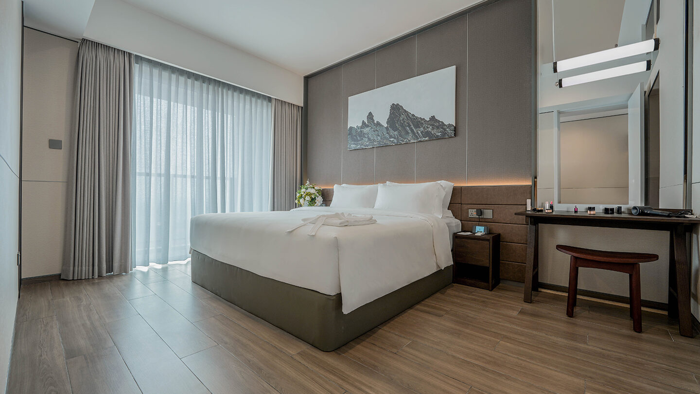 One-Bedroom Suite Plus
